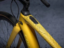 Dyedbro Kit De Protection De Cadre Stay Free Gravel 8 Dyedbro Kit De Protection De Cadre Stay Free Gravel -Meilleur Vélos Magasin Dyedbro Stay Free Gravel Rahmenschutz Kit GB 33317 2